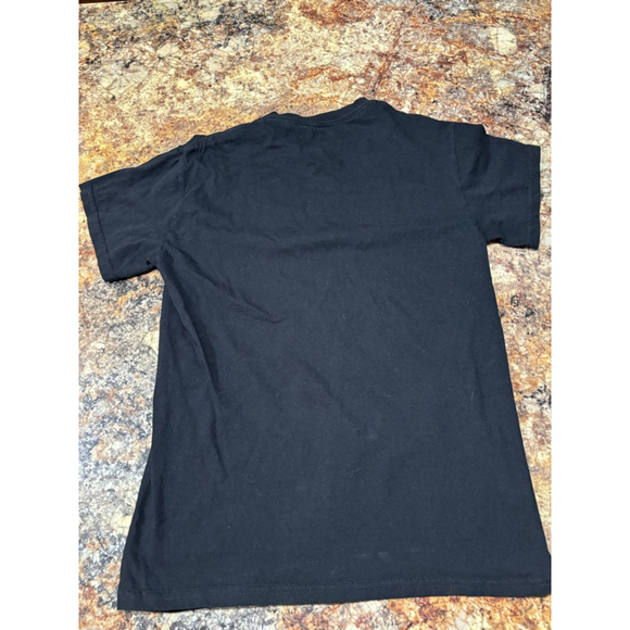 Vintage-Inspired “Back Off” Rottweiler & Doberman Graphic Tee - Picture 3 of 3